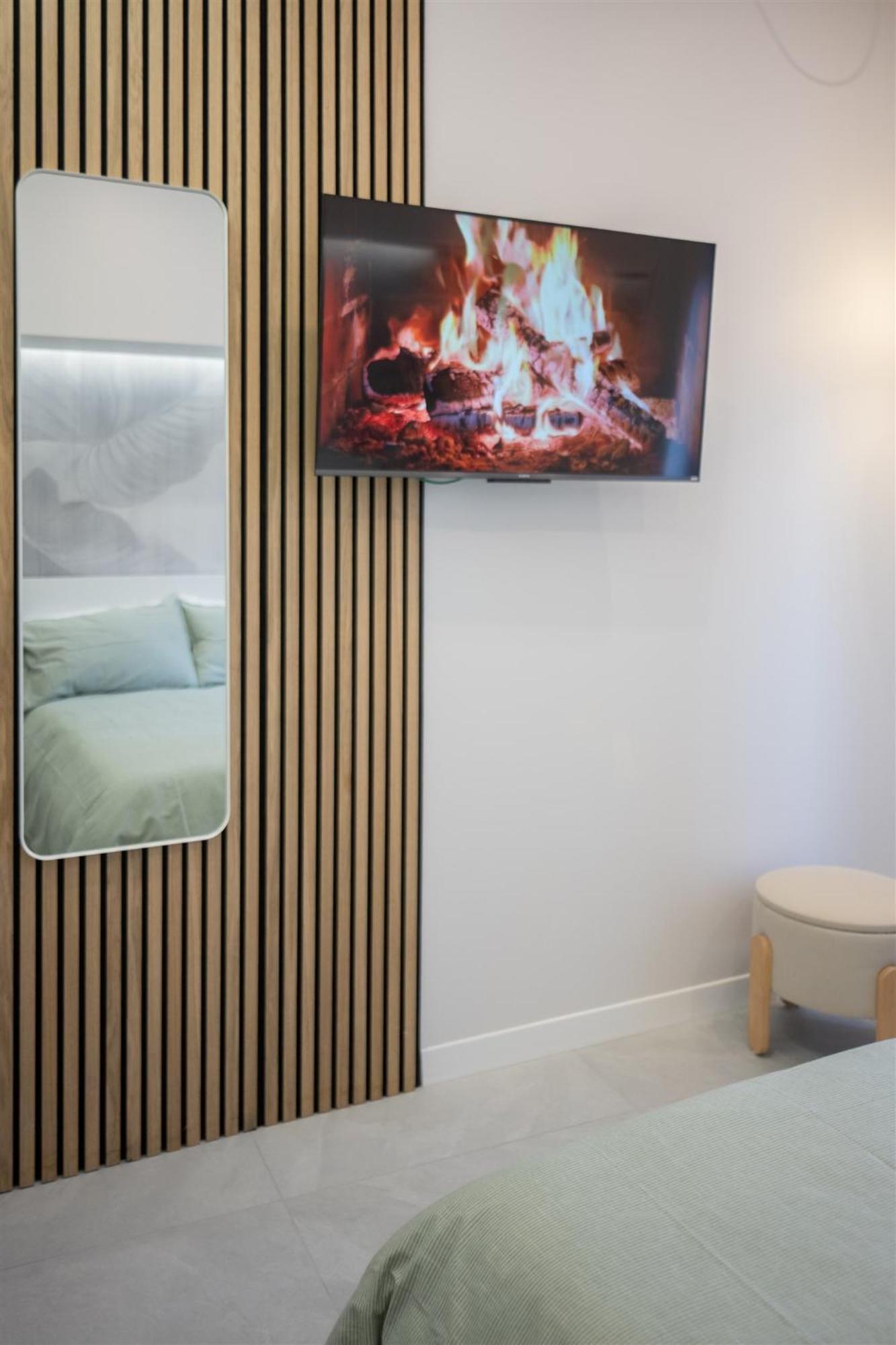 Emme Apartment *
